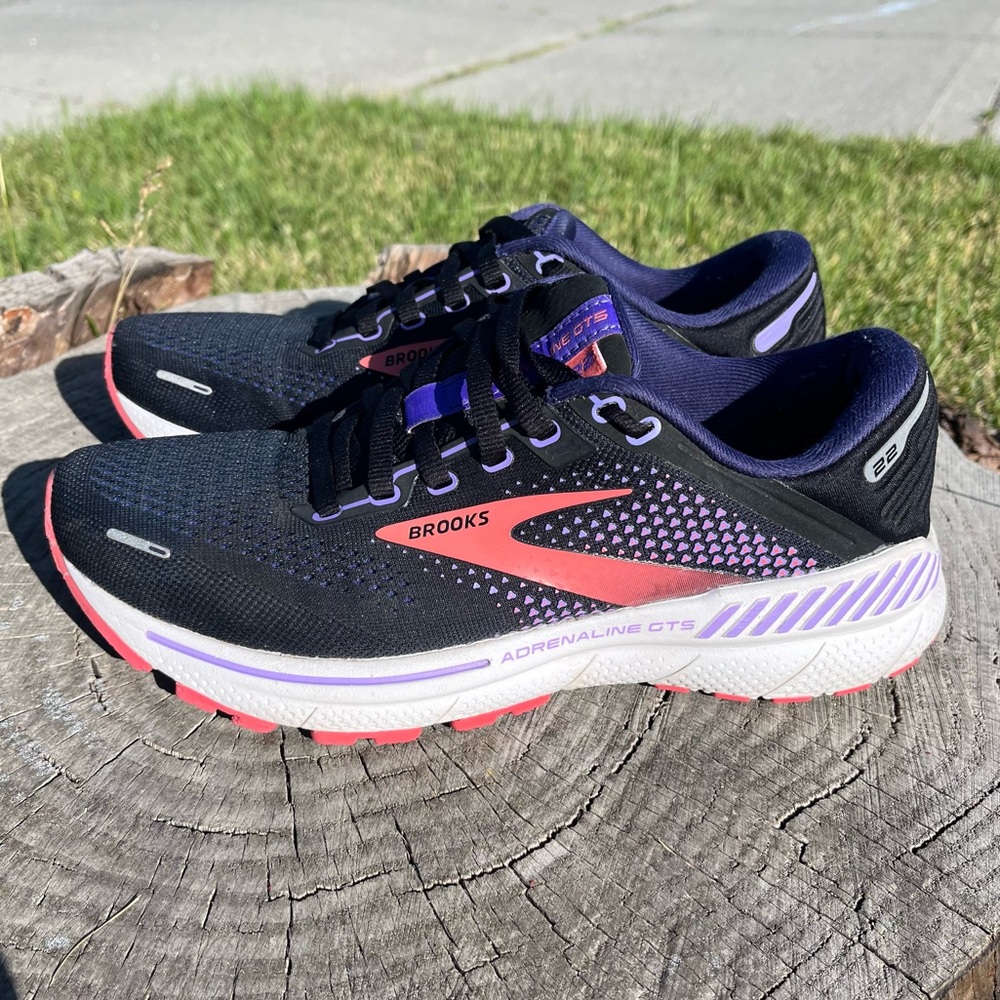 Brooks Adrenaline GTS 12 Women's Black Running  Shoes Size 7